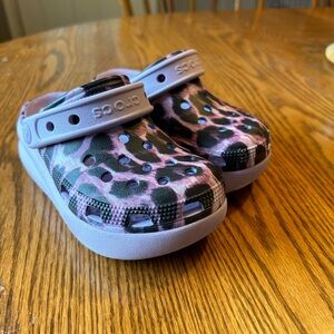Kids crocs platform